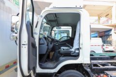 解放 J6F 4.5T 4.16米单排纯电动仓栅式轻卡(CA5044CCYP40L2BEVA84)81.1kWh