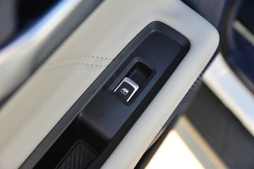   ȫ  2.3T 177 Զ ˫ƤͼƬ