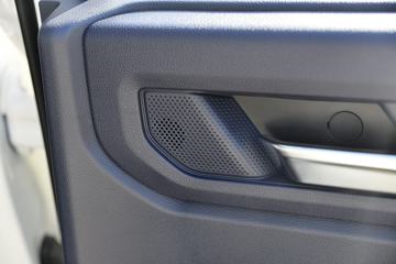   ׷  2.3T 177 Զ ˫ƤͼƬ