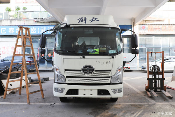 解放 领途 4.5T 4.16米单排纯电动仓栅式轻卡(CA5042CCYP40L3BEVA84)81.1kWh