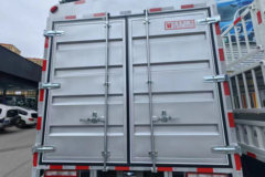前晨汽车 iC1 4.5T 4.18米单排换电式纯电动仓栅式轻卡(KLQ5042CCYEV1)
