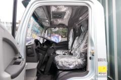 中国重汽HOWO 统帅 160马力 4.15米AT自动档单排仓栅式轻卡(ZZ5047CCYC3314F145)