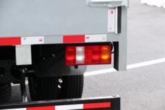 中国重汽HOWO 统帅 160马力 4.15米AT自动档单排仓栅式轻卡(ZZ5047CCYC3314F145)