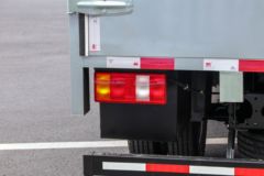 中国重汽HOWO 统帅 160马力 4.15米AT自动档单排仓栅式轻卡(ZZ5047CCYC3314F145)