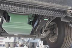 一汽解放 J6V重卡 精英版 530马力 6X4 LNG自动档牵引车(液缓)(CA4250P66M25T1E6)