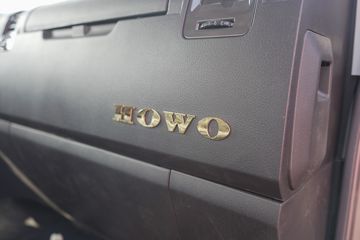 �й�����HOWO ���� 170���� 4.15�׵��Ų�դʽ�Ῠ(��ʿ��8��)ͼƬ