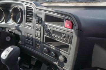 �й�����HOWO ���� 170���� 4.15�׵��Ų�դʽ�Ῠ(��ʿ��8��)ͼƬ