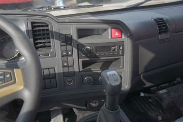 �й�����HOWO ���� 170���� 4.15�׵��Ų�դʽ�Ῠ(��ʿ��8��)ͼƬ