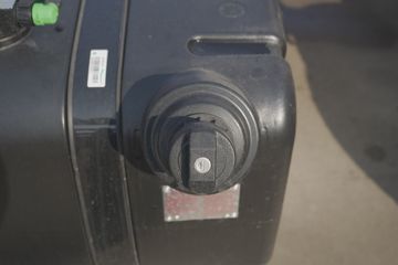 �й�����HOWO ���� 170���� 4.15�׵��Ų�դʽ�Ῠ(��ʿ��8��)ͼƬ