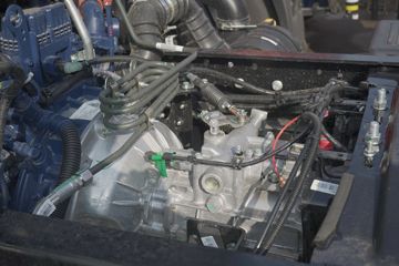 �й�����HOWO ���� 170���� 4.15�׵��Ų�դʽ�Ῠ(��ʿ��8��)ͼƬ