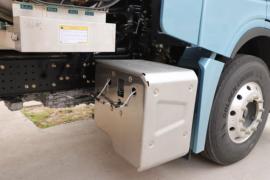 龙骧&nbsp;牵引车底盘                                                图片