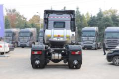 福田 欧曼EST 570马力 6X4 LNG自动档牵引车(BJ4259L6DLL-05)