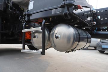 ���� ŷ��EST 570���� 6X4 LNG�Զ���ǣ����(BJ4259L6DLL-05)ͼƬ