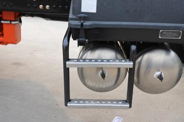 ���� ŷ��EST 570���� 6X4 LNG�Զ���ǣ����(BJ4259L6DLL-05)ͼƬ