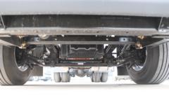 福田 欧曼EST 570马力 6X4 LNG自动档牵引车(BJ4259L6DLL-05)