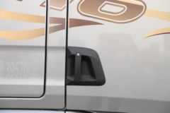 JH6 530 领航版 四季款 LNG 车辆