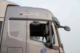 欧曼EST 牵引车外观                                                图片