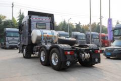 福田 欧曼EST 北方版 530马力 6X4 LNG自动档牵引车(BJ4259L6DLL-05)