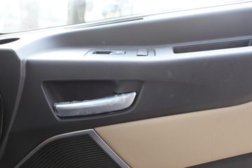 ���� ŷ��EST ������ 530���� 6X4 LNG�Զ���ǣ����(BJ4259L6DLL-05)ͼƬ