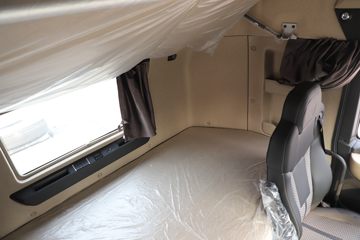 ���� ŷ��EST ������ 530���� 6X4 LNG�Զ���ǣ����(BJ4259L6DLL-05)ͼƬ