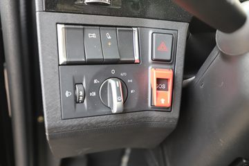 ���� ŷ��EST ������ 530���� 6X4 LNG�Զ���ǣ����(BJ4259L6DLL-05)ͼƬ