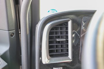 ���� ŷ��EST ������ 530���� 6X4 LNG�Զ���ǣ����(BJ4259L6DLL-05)ͼƬ