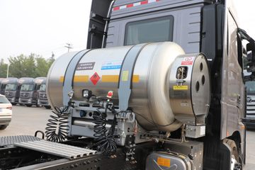 ���� ŷ��EST ������ 530���� 6X4 LNG�Զ���ǣ����(BJ4259L6DLL-05)ͼƬ