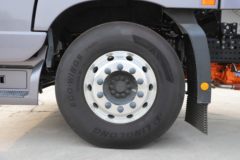 福田 欧曼EST 北方版 530马力 6X4 LNG自动档牵引车(BJ4259L6DLL-05)