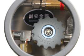 欧曼GTL&nbsp;牵引车底盘                                                图片