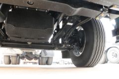 青岛解放 JH6重卡 领航版 560马力 6X4 LNG自动档牵引车(CA4258P25K15T1NE6A81)