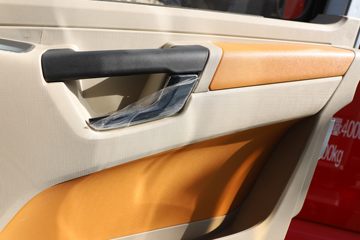 �����ؿ� ����X5000 ����� 530���� 4X2 LNG�Զ���ǣ����(Һ��)(SX4189XE1TLQ2)ͼƬ