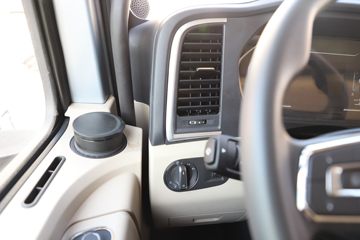 �����ؿ� ����X5000 ����� 530���� 4X2 LNG�Զ���ǣ����(Һ��)(SX4189XE1TLQ2)ͼƬ