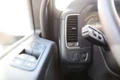 陕汽重卡 德龙X5000S 旗舰版 560马力 6X4 LNG自动档牵引车(液缓)(SX4259XE4TLQ3)
