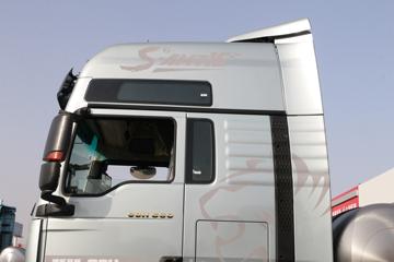 中国重汽 汕德卡SITRAK C9H重卡 530马力 6X4 LNG自动档牵引车(ZZ4256V384HF1CB)外观图片