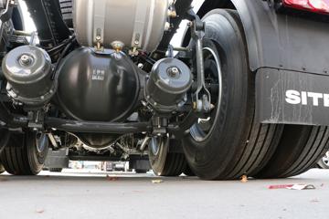 �й����� �ǵ¿�SITRAK C9H�ؿ� 560���� 6X4 LNG�Զ���ǣ����ͼƬ