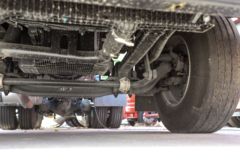 东风商用车 天龙旗舰KX 嵘耀版 530马力 6X4 LNG自动档牵引车(DFH4250DX13)