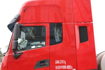 �������ó� ����KL�ؿ� 480���� 6X4 LNGǣ����ͼƬ