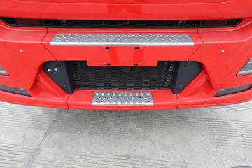 �������ó� ����KL�ؿ� 480���� 6X4 LNGǣ����ͼƬ