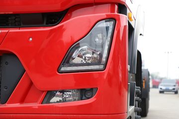 �������ó� ����KL�ؿ� 480���� 6X4 LNGǣ����ͼƬ