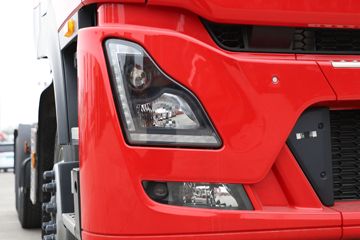 �������ó� ����KL�ؿ� 480���� 6X4 LNGǣ����ͼƬ