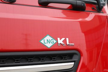 �������ó� ����KL�ؿ� 480���� 6X4 LNGǣ����ͼƬ