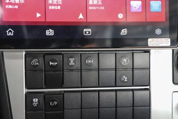�������ó� ����KL�ؿ� 480���� 6X4 LNGǣ����ͼƬ