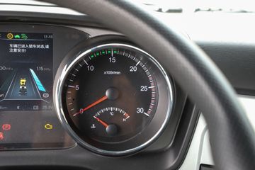 �������ó� ����KL�ؿ� 480���� 6X4 LNGǣ����ͼƬ