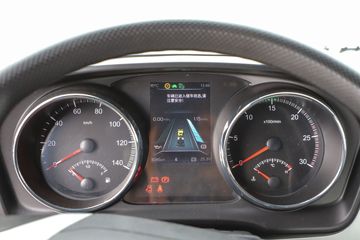 �������ó� ����KL�ؿ� 480���� 6X4 LNGǣ����ͼƬ