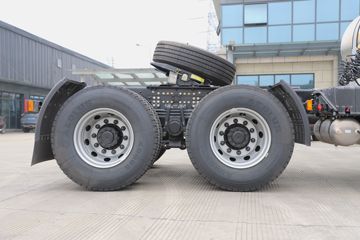 �������ó� ����KL�ؿ� 480���� 6X4 LNGǣ����ͼƬ