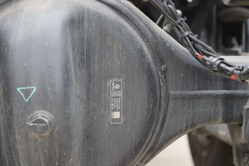 �������ó� ����KL�ؿ� 480���� 6X4 LNGǣ����ͼƬ