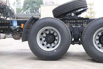 �������ó� ����KL�ؿ� 480���� 6X4 LNGǣ����ͼƬ