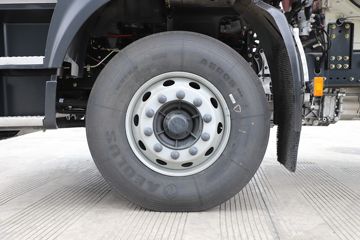 �������ó� ����KL�ؿ� 480���� 6X4 LNGǣ����ͼƬ