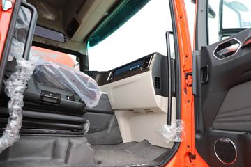 �й����� �ǵ¿�SITRAK G7S�ؿ� ����� 560���� 6X4 LNG�Զ���ǣ����ͼƬ