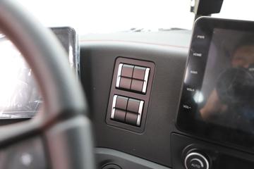 �й����� �ǵ¿�SITRAK G7S�ؿ� ����� 560���� 6X4 LNG�Զ���ǣ����ͼƬ